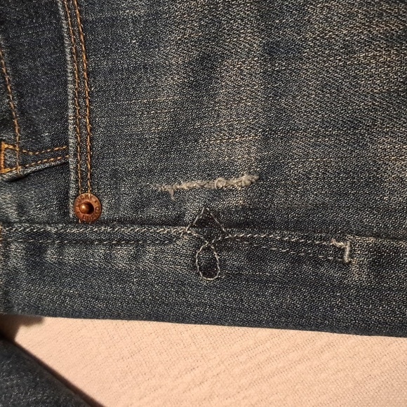 Lucky Brand women's size 10 x 30 Sofia Straight leg, stretch jeans - Picture 8 of 9